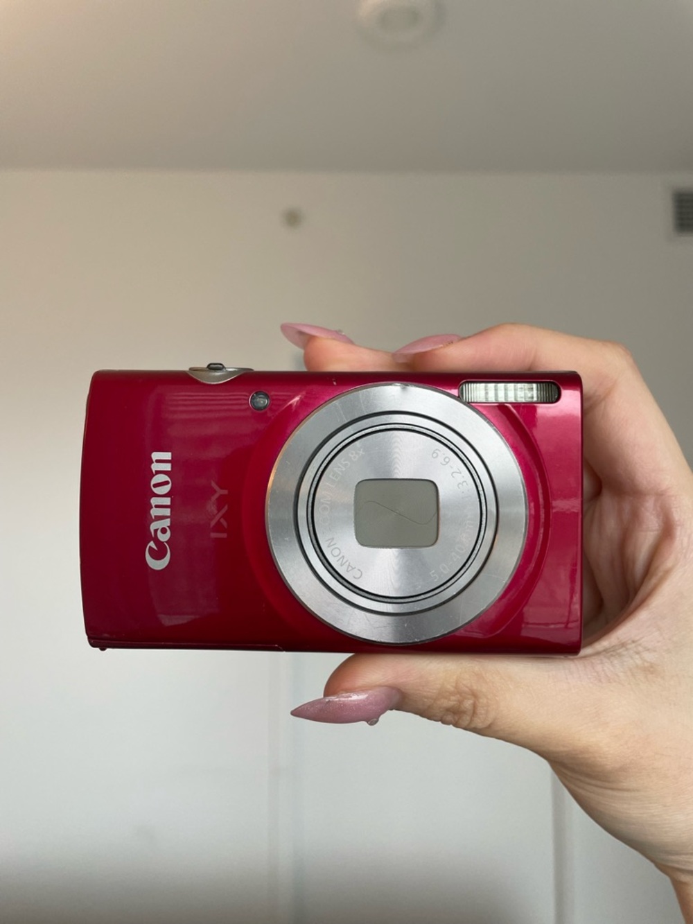 [Hot] Canon Ixy 180 - Red
